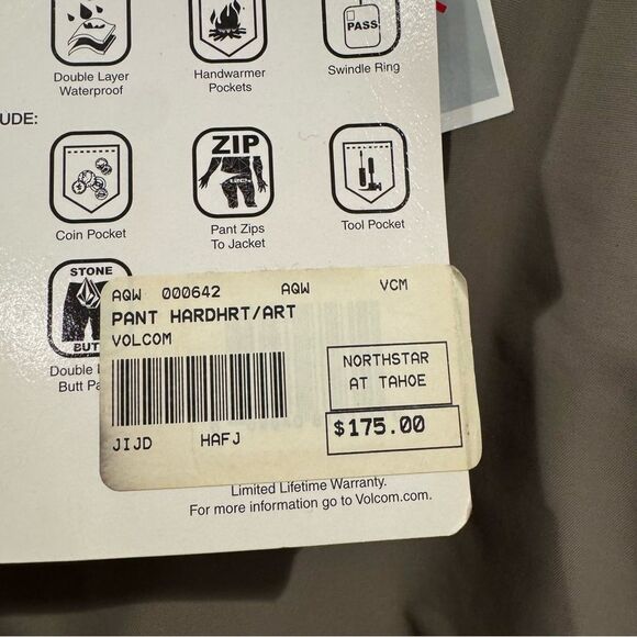 NWT Volcom HARD HEART PANT STYLE # H125400 Women’s Snowboard Pants L - Picture 2 of 12